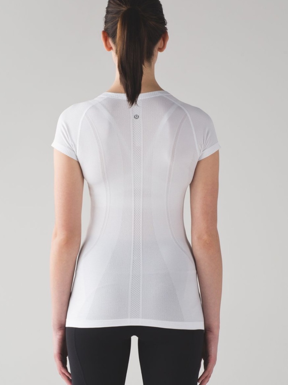 lululemon athletica White Swiftly Tech Short Sleeve Crew Top